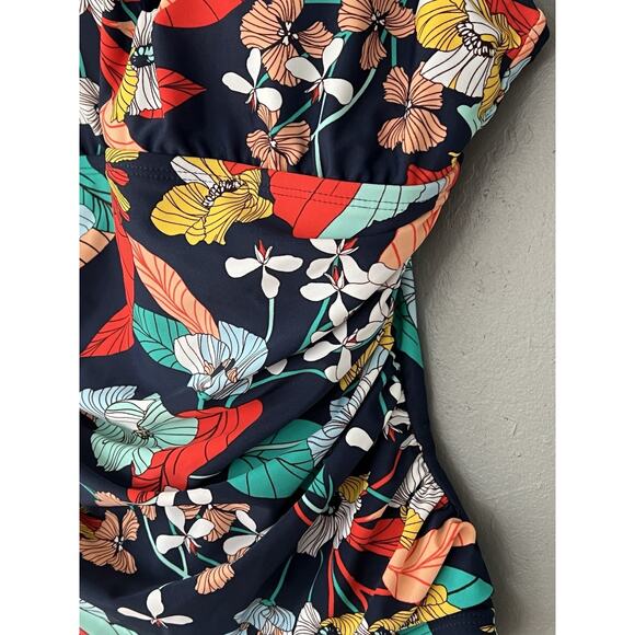 Ellen Tracy Keyhole High Neck One Piece Swimsuit Tropical Floral Size 6 Ruching - Picture 5 of 16